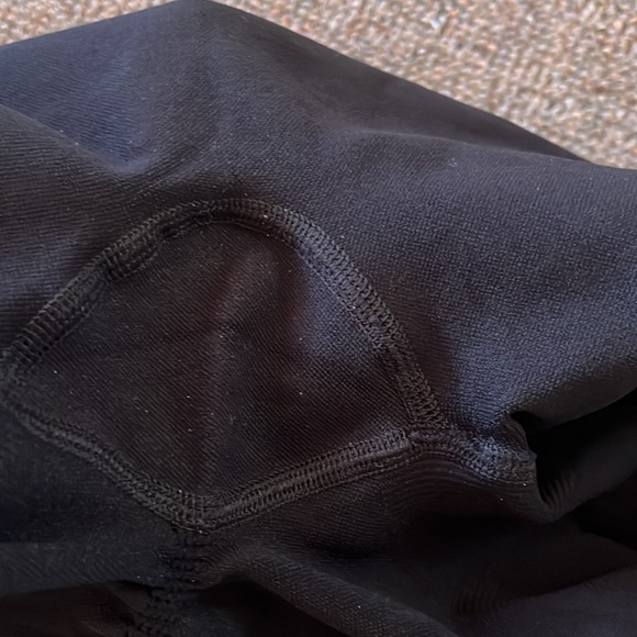 TLF fitted work out shorts - Picture 8 of 9